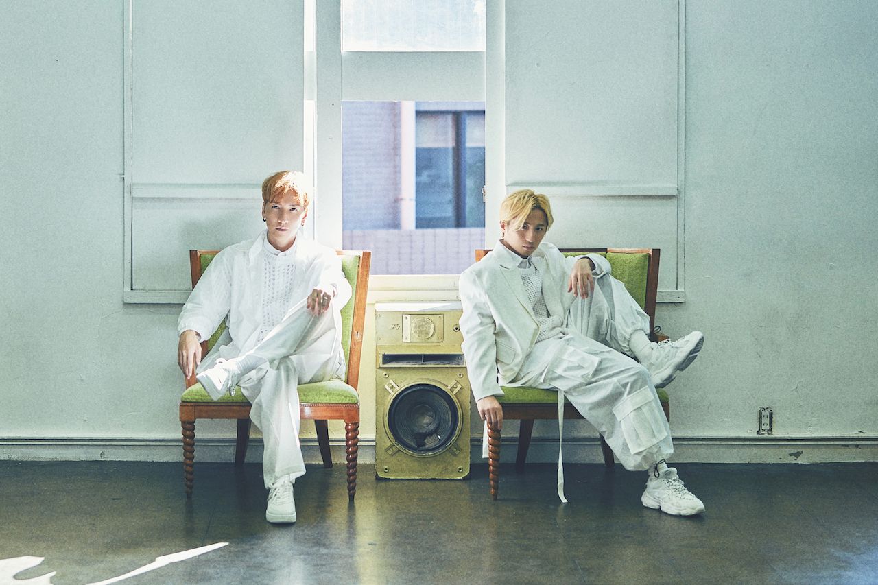 J-POP/K-POP